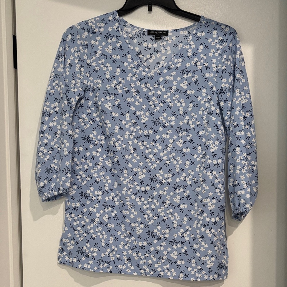 Light Blue Floral Blouse Perfect for spring